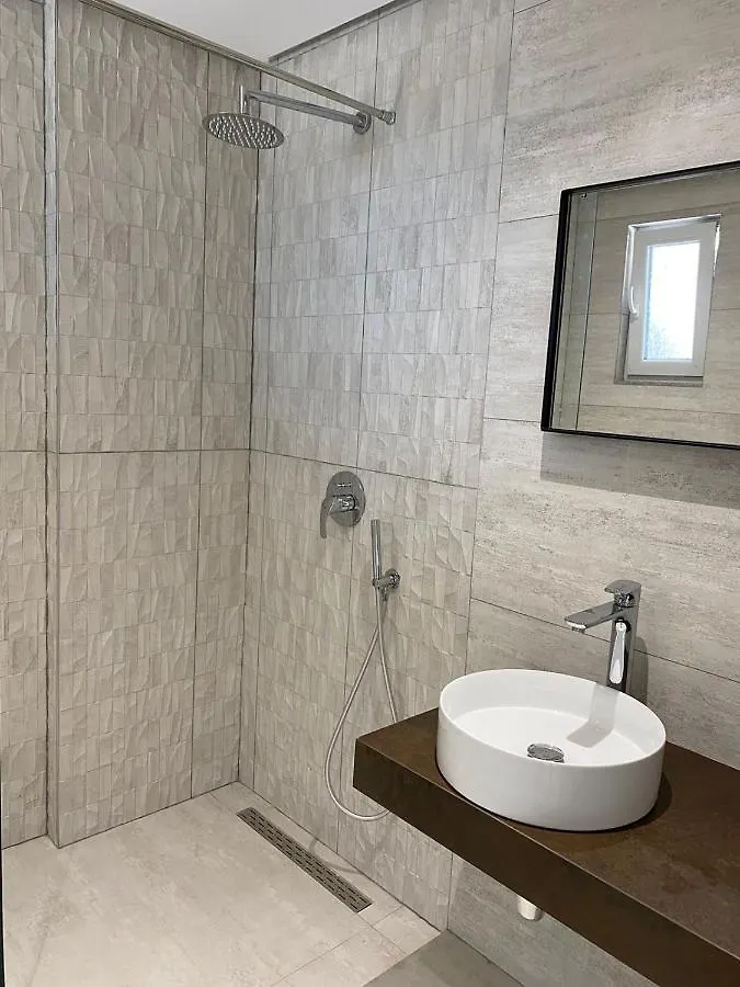 Eval Hotel Saranda 4*,  Albánia