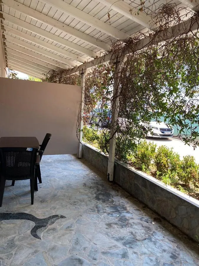 Eval Hotel Sarande
