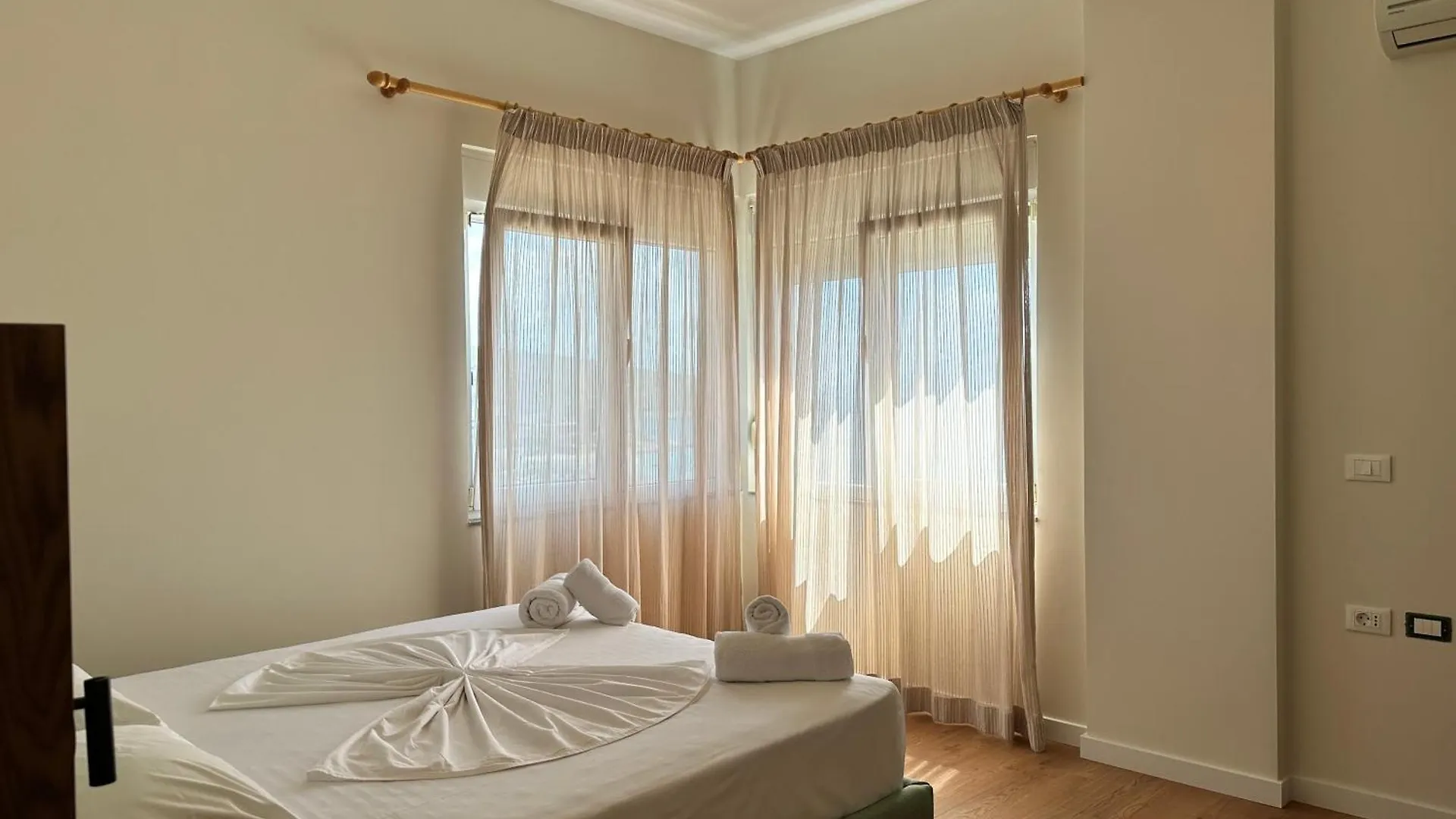 Eval Hotel Sarandë